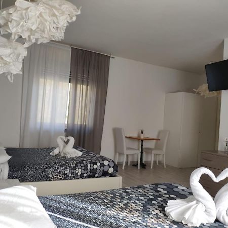 Sweet House Self Check-In 24H Hotel Cavallasca Luaran gambar